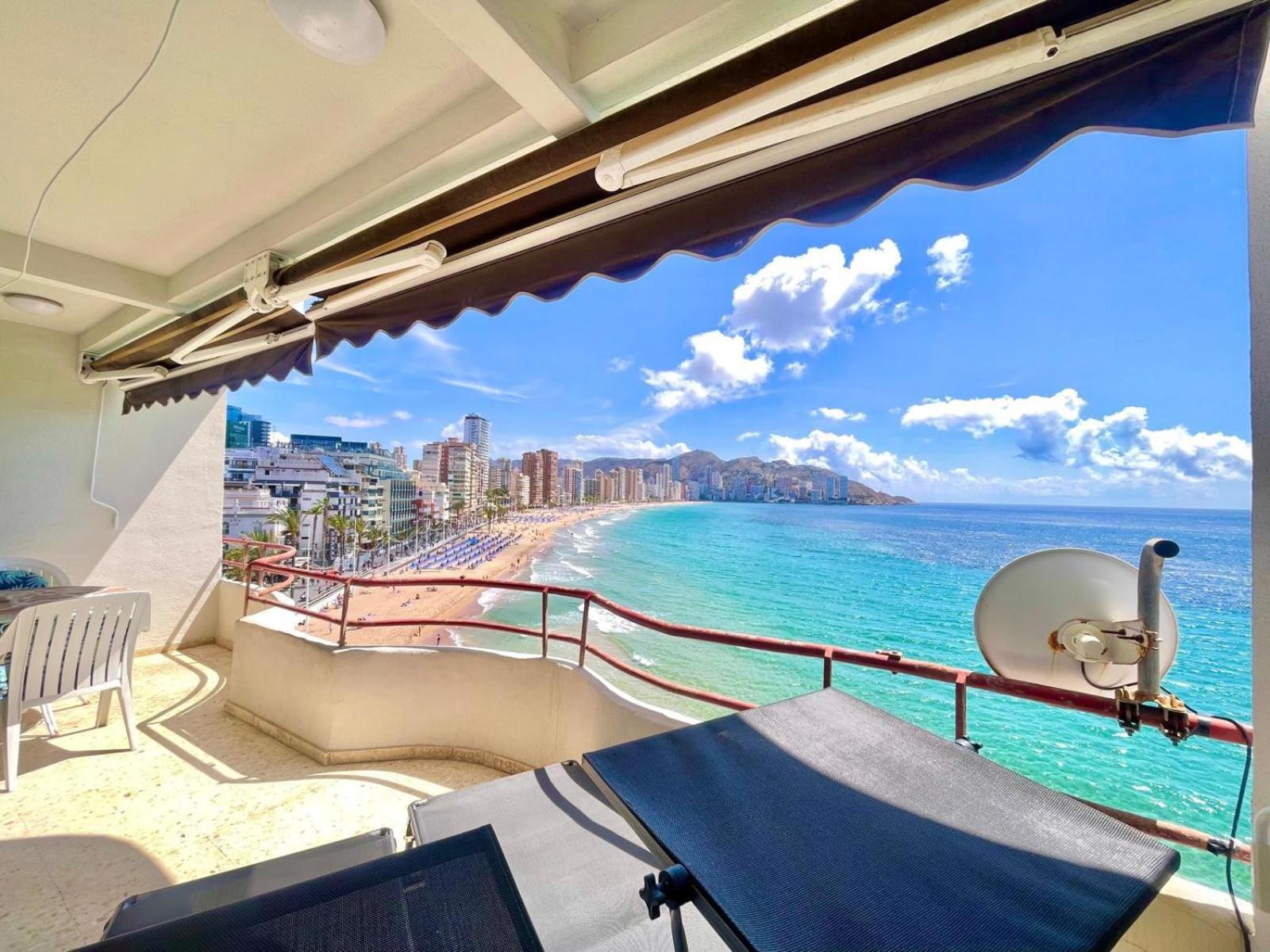 Lux Seaviews Levante Apartamento